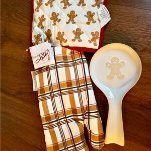 Primitives by Kathy Plaid Kitchen Accessory